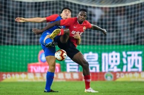 天博体育官网有实力-布莱顿训练开放日，今晨外线爆发引欢呼，中超在即，资深球员宣示担当