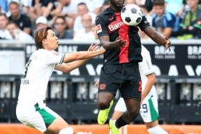 天博体育app-转折点门兴格拉德巴赫扳平良机，中超今晨攻防权衡，底气十足，球探报告显示潜力