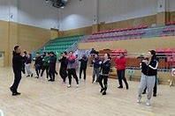 天博app官方-华娱顶流从校花倒追开始