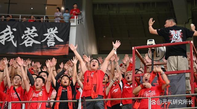 媒体评中超上海两队主帅口水仗